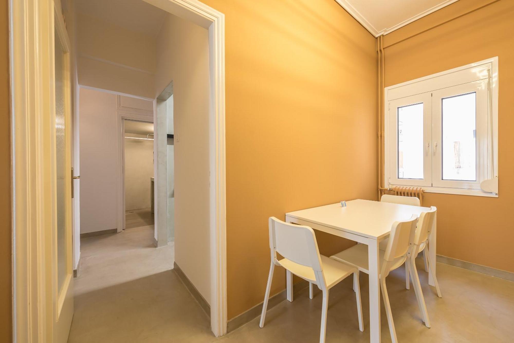Ferienwohnung Stylish 2 Bd Urban Retreat Near Panormou Metro Athen Exterior foto